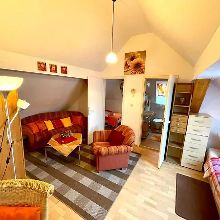 公寓 Christinas Dachstuebchen Apartment Ideal Fuer 1 Monteur Zentral In Thiede *