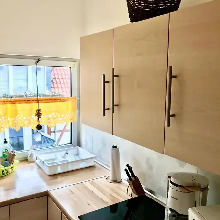 Christinas Dachstuebchen Apartment Ideal Fuer 1 Monteur Zentral In Thiede * ザルツギッター