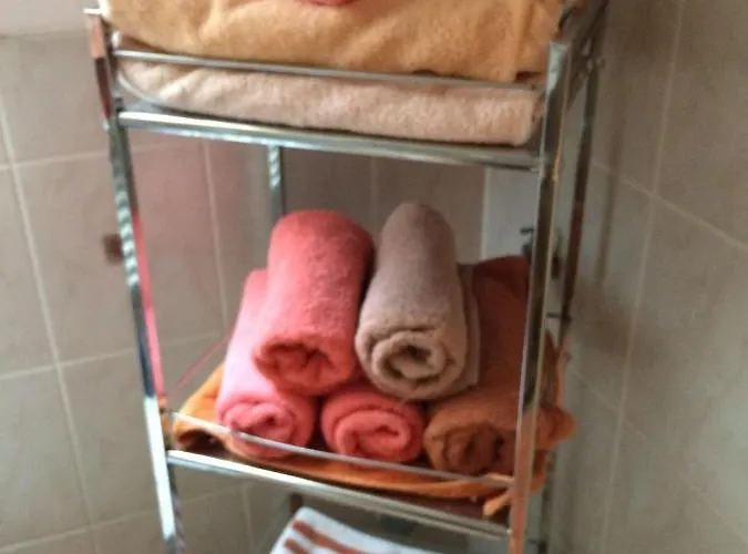 Christinas Dachstuebchen Apartment Ideal Fuer 1 Monteur Zentral In Thiede 公寓 *