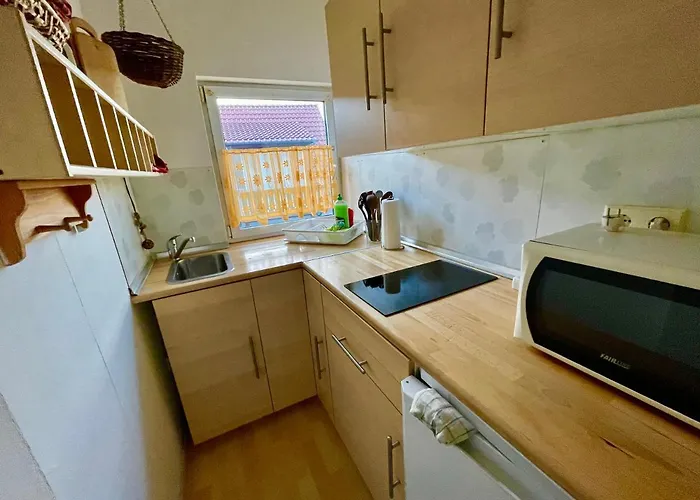 Christinas Dachstuebchen Apartment Ideal Fuer 1 Monteur Zentral In Thiede *